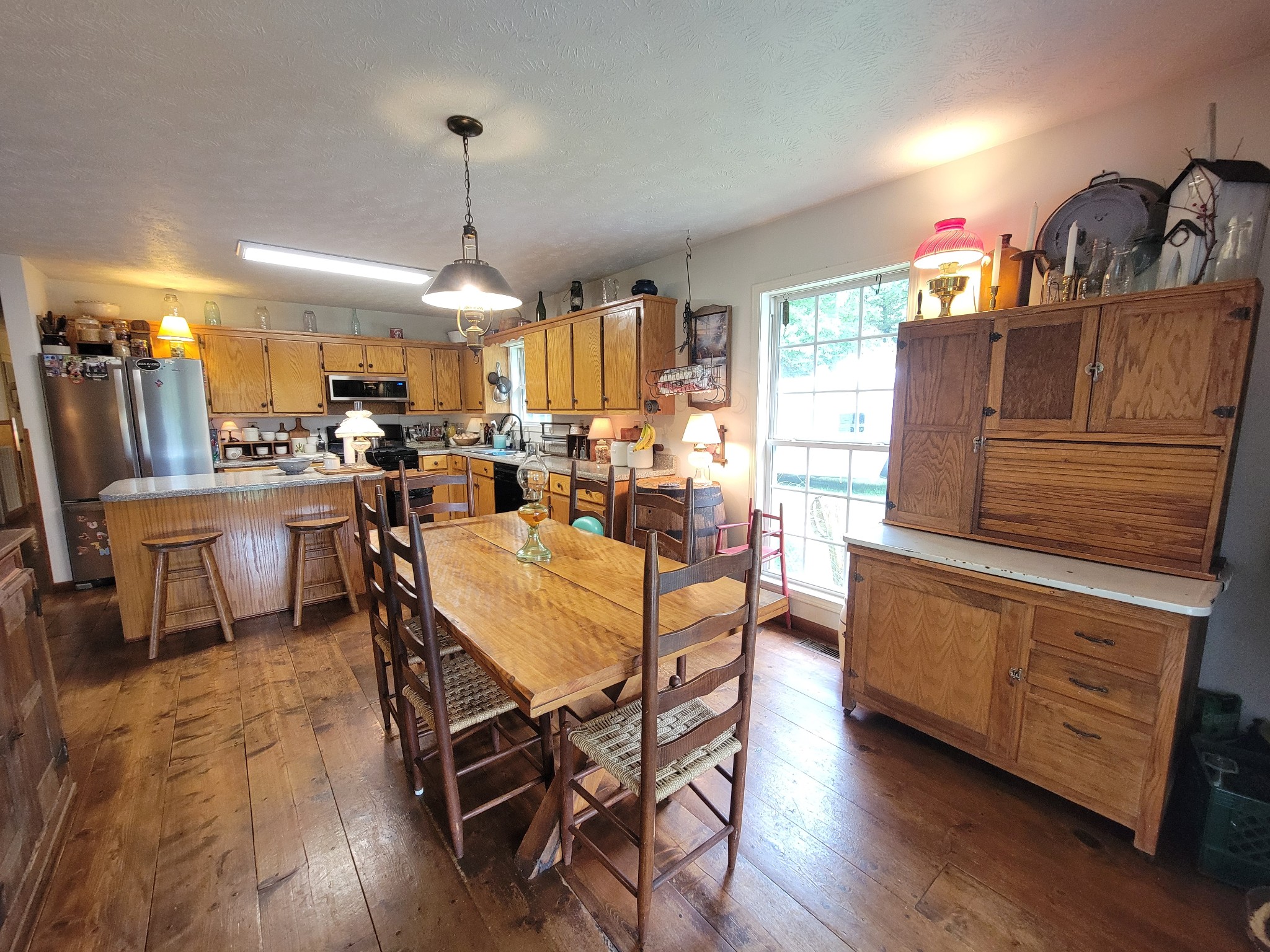 1089 Jim Clark Road Erin, TN 37061 - Photo 7 of 71