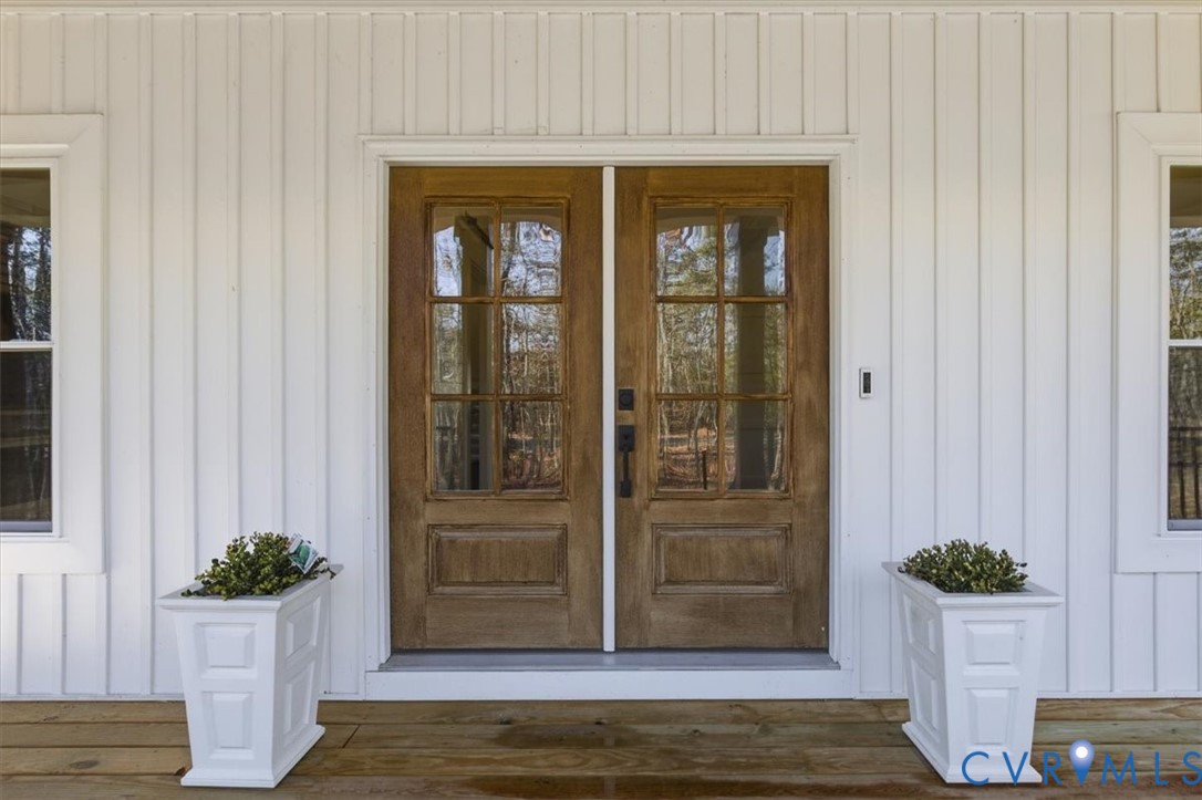702 Hockett Road Manakin-Sabot, VA 23103 - Photo 4 of 45 a view of front door of house