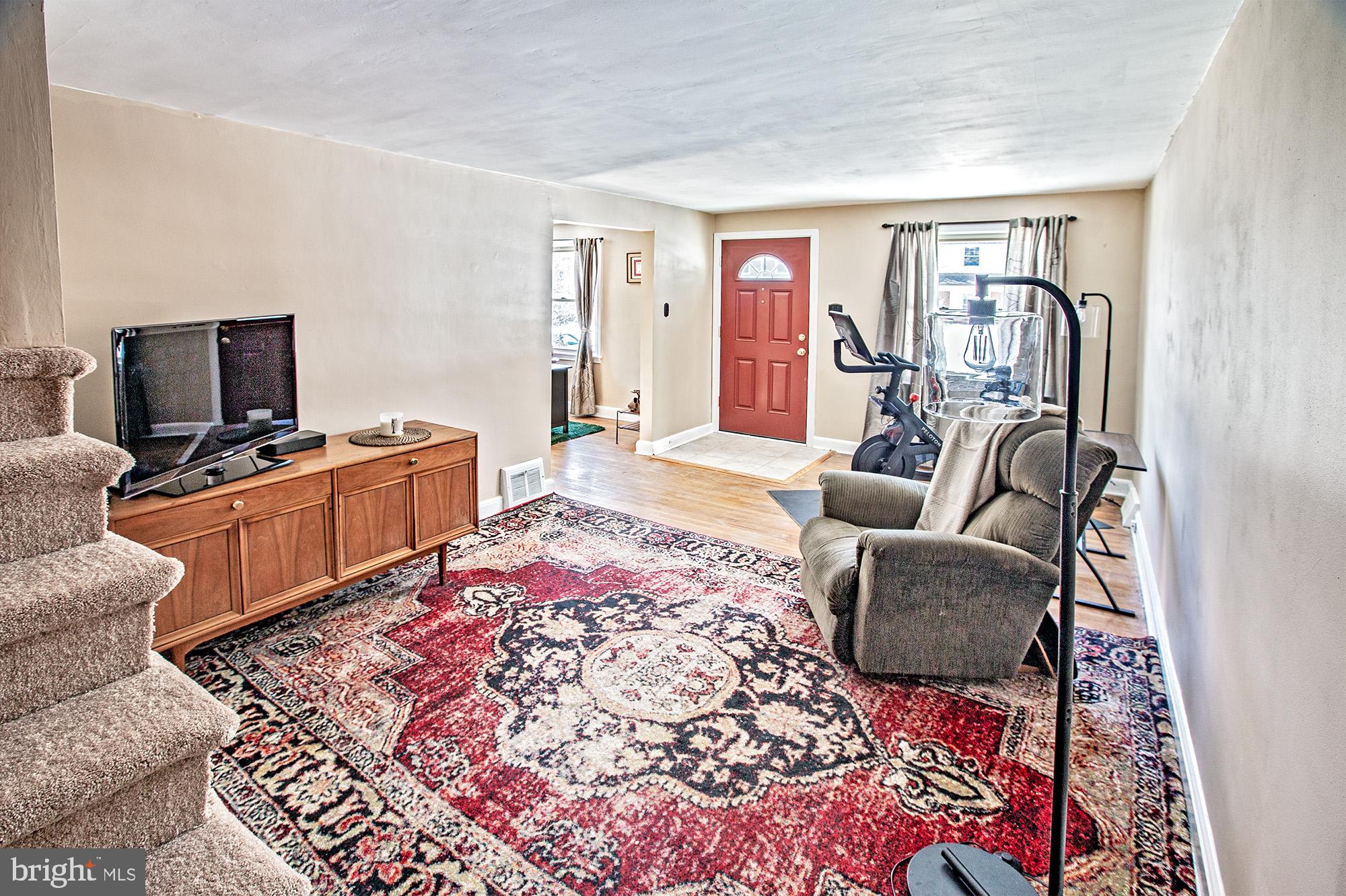 306 Village Road Wilmington, DE 19805 - Photo 3 of 21 Another view of the Living Room