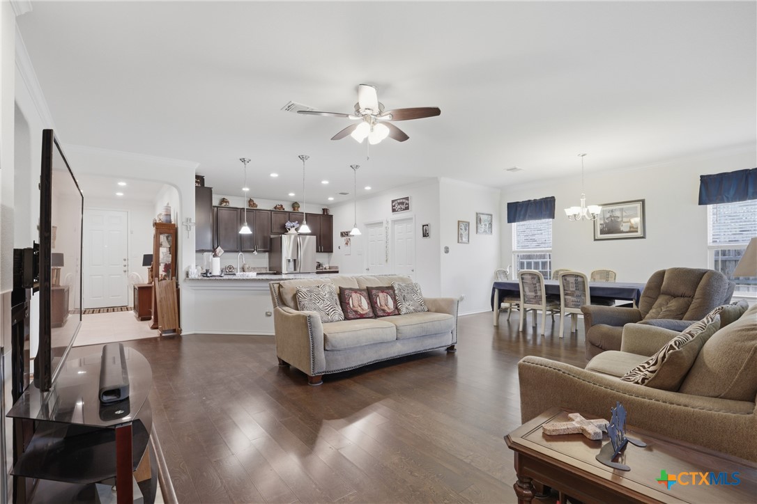 1058 Toltec Trail Georgetown, TX 78626 - Photo 5 of 27