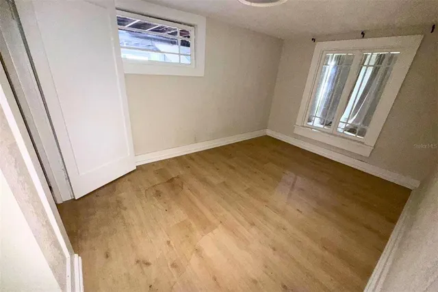 a view of empty room with window