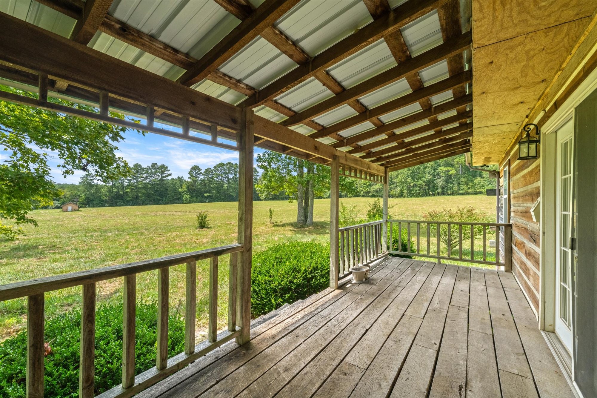 290 Lawson Town Road Crossville, TN 38572 - Photo 6 of 38 a view of balcony with wooden floor