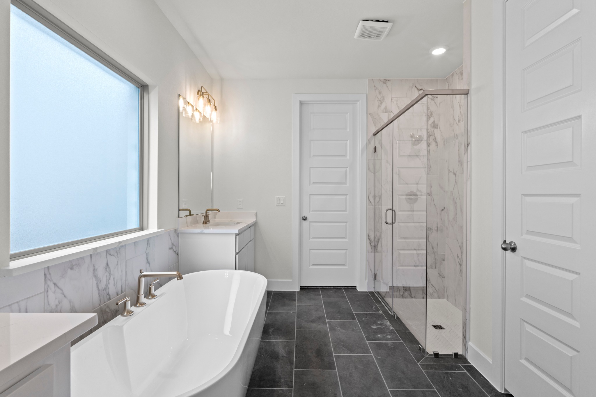 337 Horsemint Lane Georgetown, TX 78633 - Photo 12 of 35
