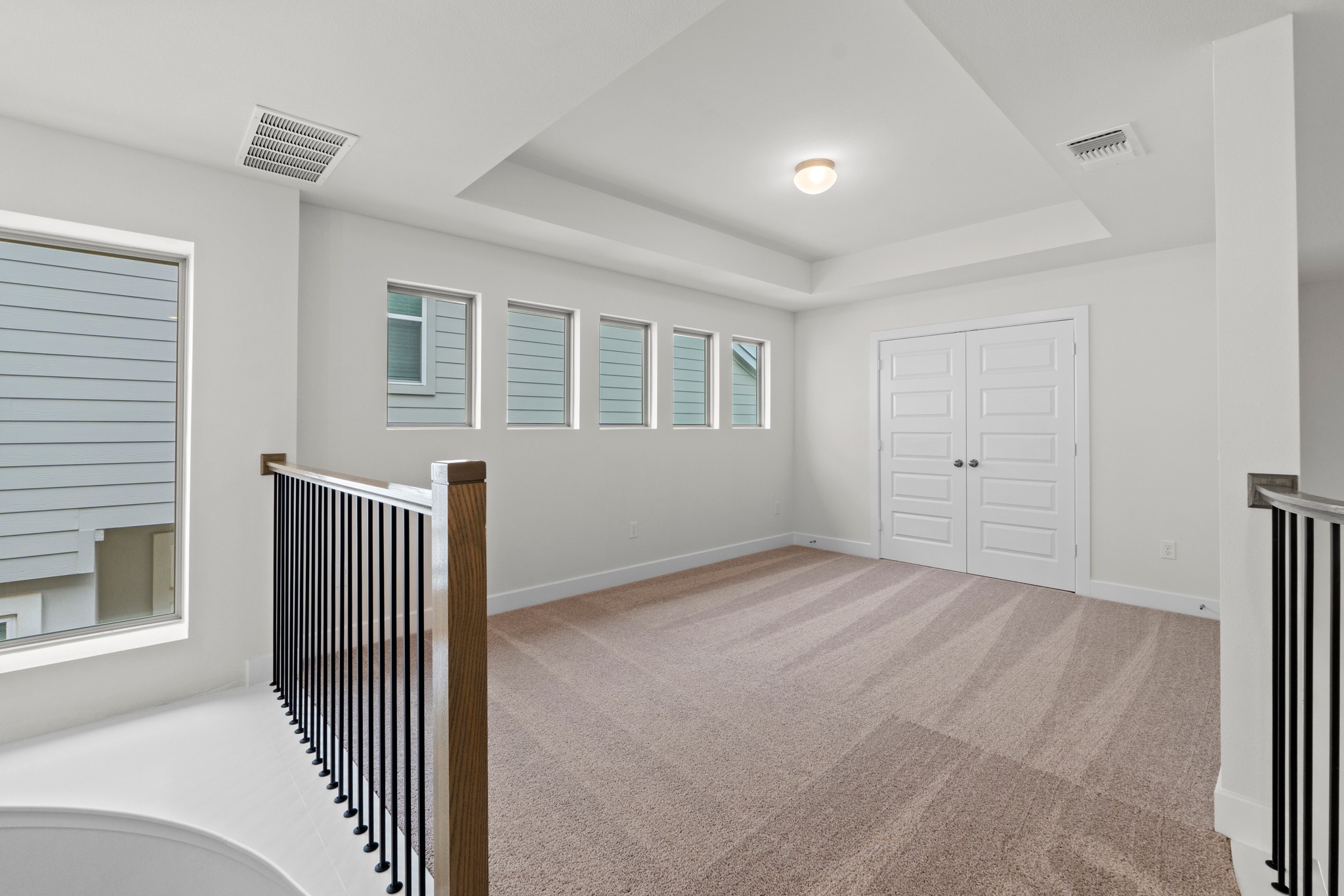 337 Horsemint Lane Georgetown, TX 78633 - Photo 18 of 35