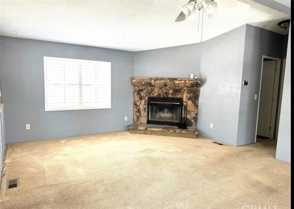 1721 Hoop Way Hemet, CA 92545 - Photo 5 of 8