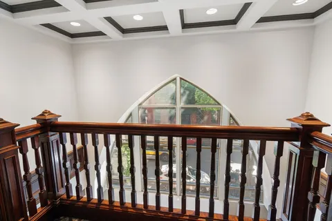 $845,000 | 2 Clarendon Street, Unit 302, Boston, MA 02116