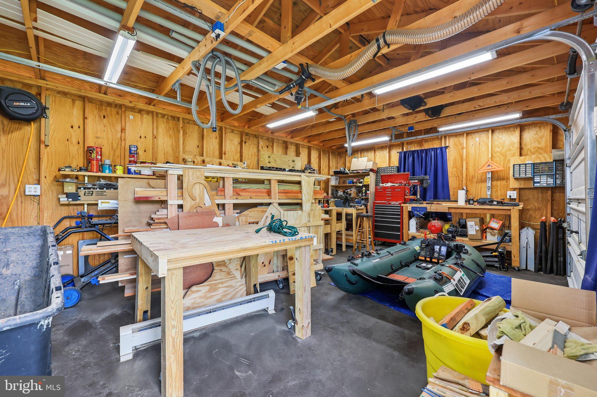 15613 Natural Well Road Williamsport, MD 21795 - Photo 47 of 54 Outbuilding