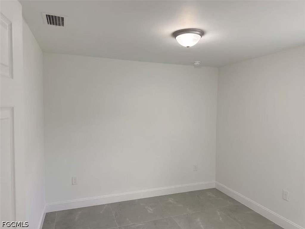 3705 26th Street Southwest Lehigh Acres, FL 33976 - Photo 20 of 29