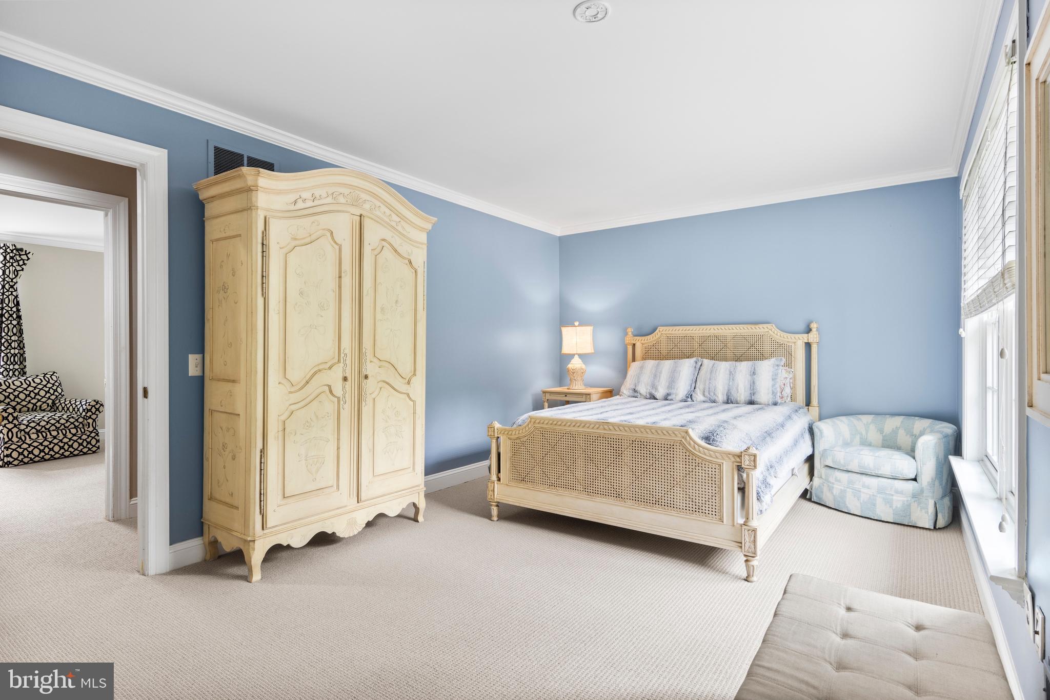 130 Abrahams Lane Wayne, PA 19087 - Photo 41 of 60 Guest room with Jack & Jill bath