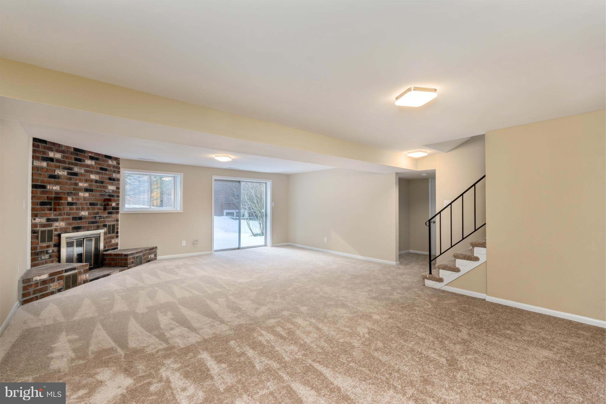 2327 Sugarcone Road Baltimore, MD 21209 - Photo 24 of 30 Family Room