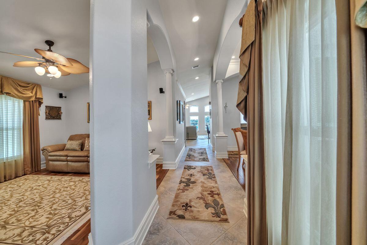 245 Country Club Road Shalimar, FL 32579 - Photo 34 of 46 a view of living room