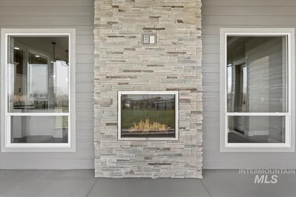 $899,000 | 9933 South Peregrine Falcon Avenue, Nampa, ID 83686