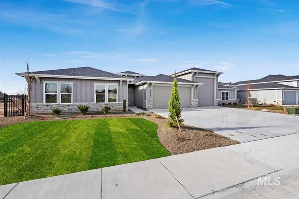 $899,000 | 9933 South Peregrine Falcon Avenue, Nampa, ID 83686