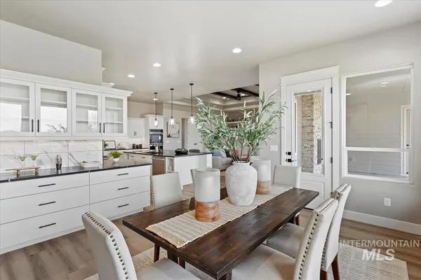 $899,000 | 9933 South Peregrine Falcon Avenue, Nampa, ID 83686
