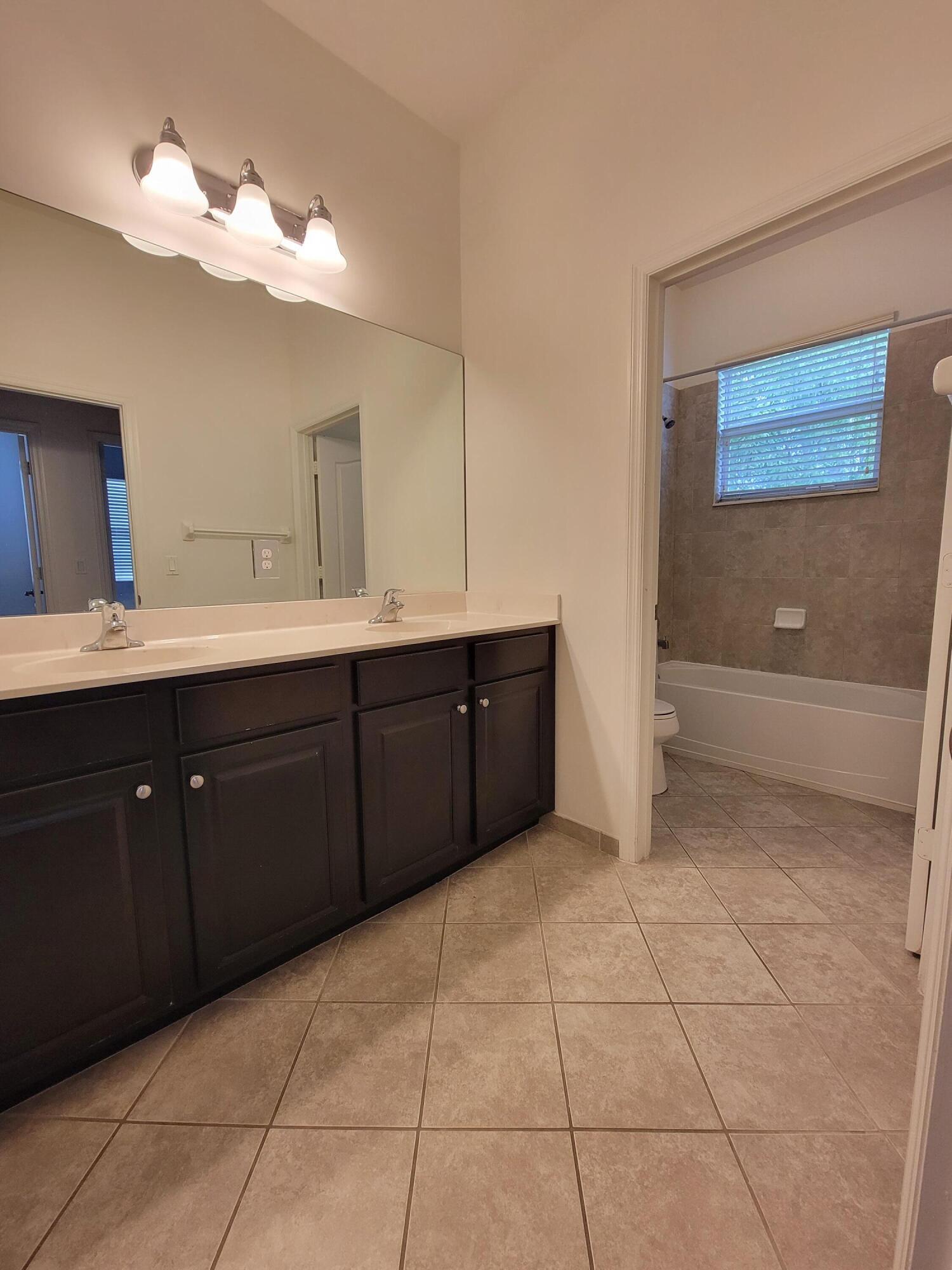 183 Rudder Cay Way Jupiter, FL 33458 - Photo 19 of 49 20220624_143714