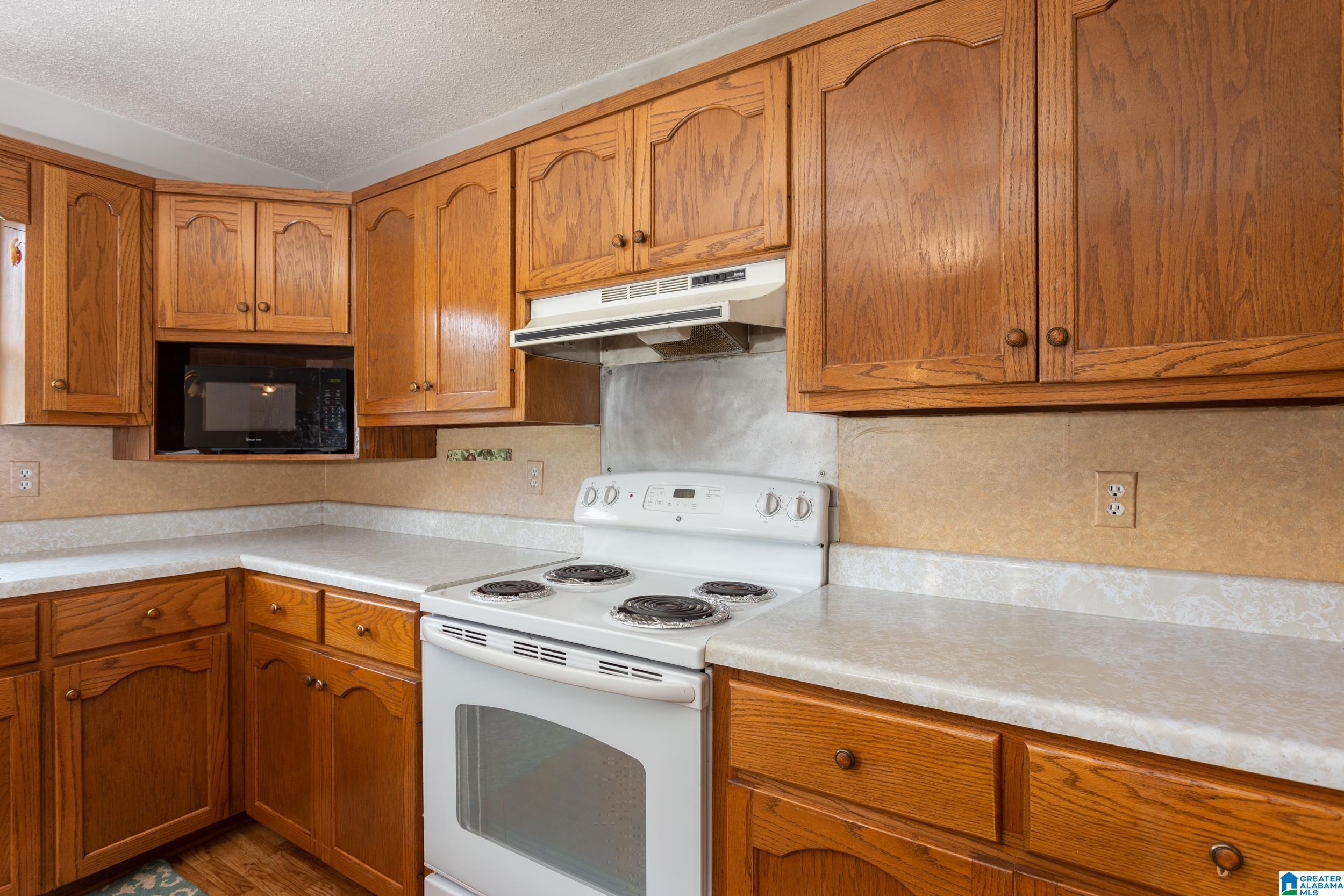 11781 Highway 144 Ragland, AL 35131 - Photo 11 of 49