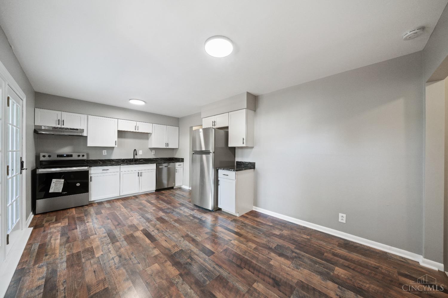 840 Shayler Road Cincinnati, OH 45245 - Photo 6 of 27 Gallery Image 6