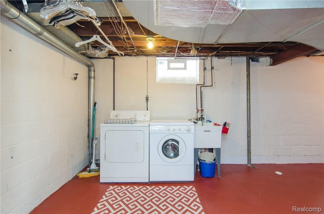 1248 East Maple Road Birmingham, MI 48009 - Photo 26 of 49 GRU_2805.jpg