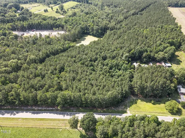 $89,000 | 27 Highway 24, Eagle Springs, NC 27242