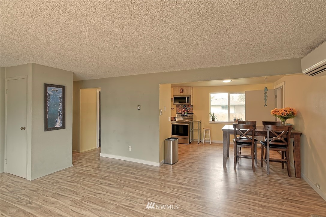 982 Wedmore Place Sedro-Woolley, WA 98284 - Photo 6 of 23 Gallery Image 6