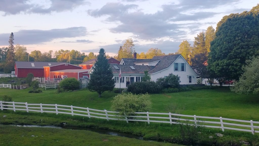 25 Blaney Road Bethlehem, NH 03574 - Photo 2 of 25 Gallery Image 2