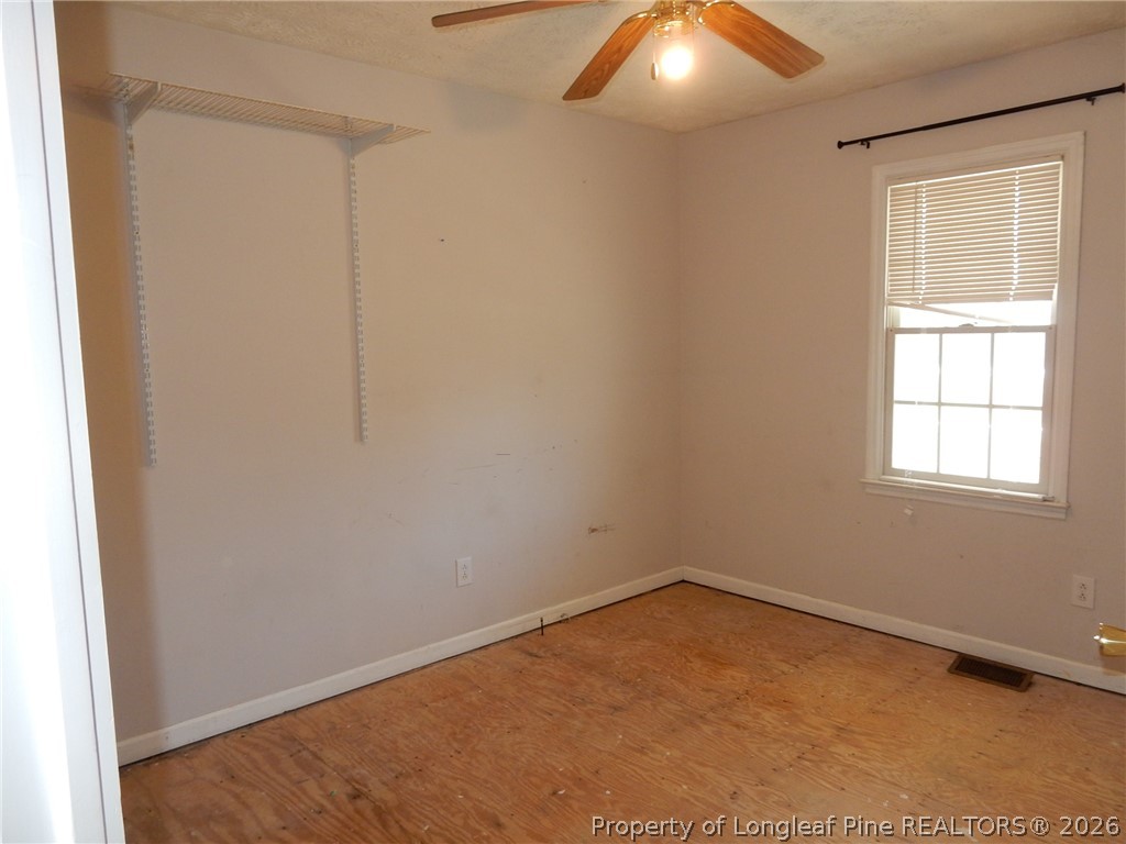 345 Barefoot Road Fayetteville, NC 28306 - Photo 13 of 29