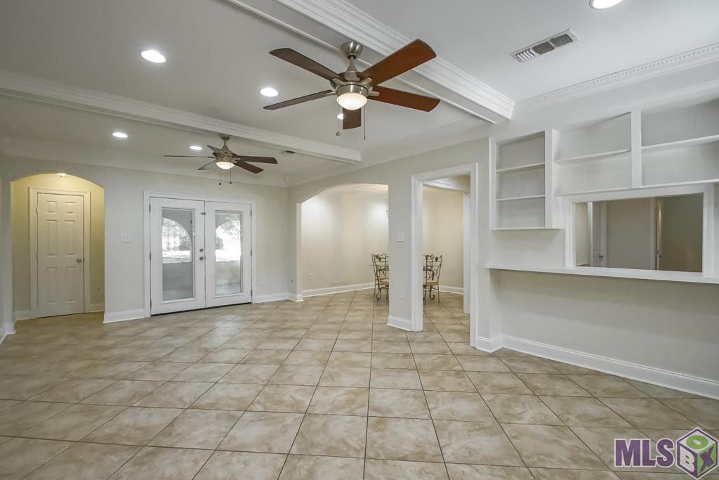 16720 Tiger Bend Road Baton Rouge, LA 70817 - Photo 7 of 48 Gallery Image 7