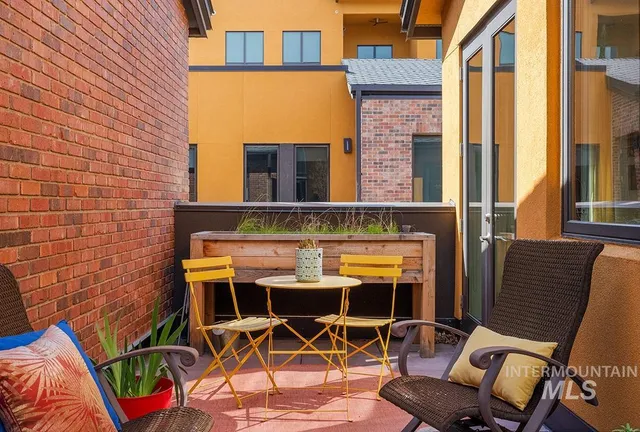 $850,000 | 611 South 8th Street, Unit 213, Boise, ID 83702