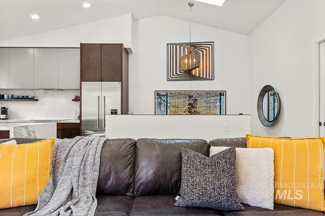 $850,000 | 611 South 8th Street, Unit 213, Boise, ID 83702