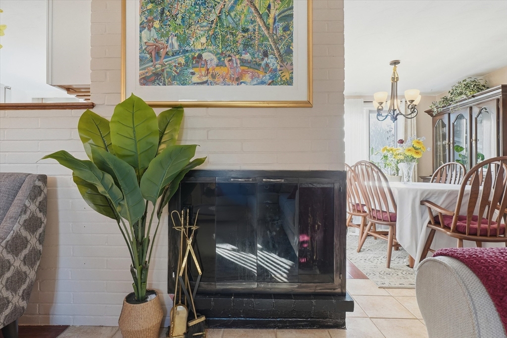 14 Ridgefield Drive Framingham, MA 01701 - Photo 12 of 37