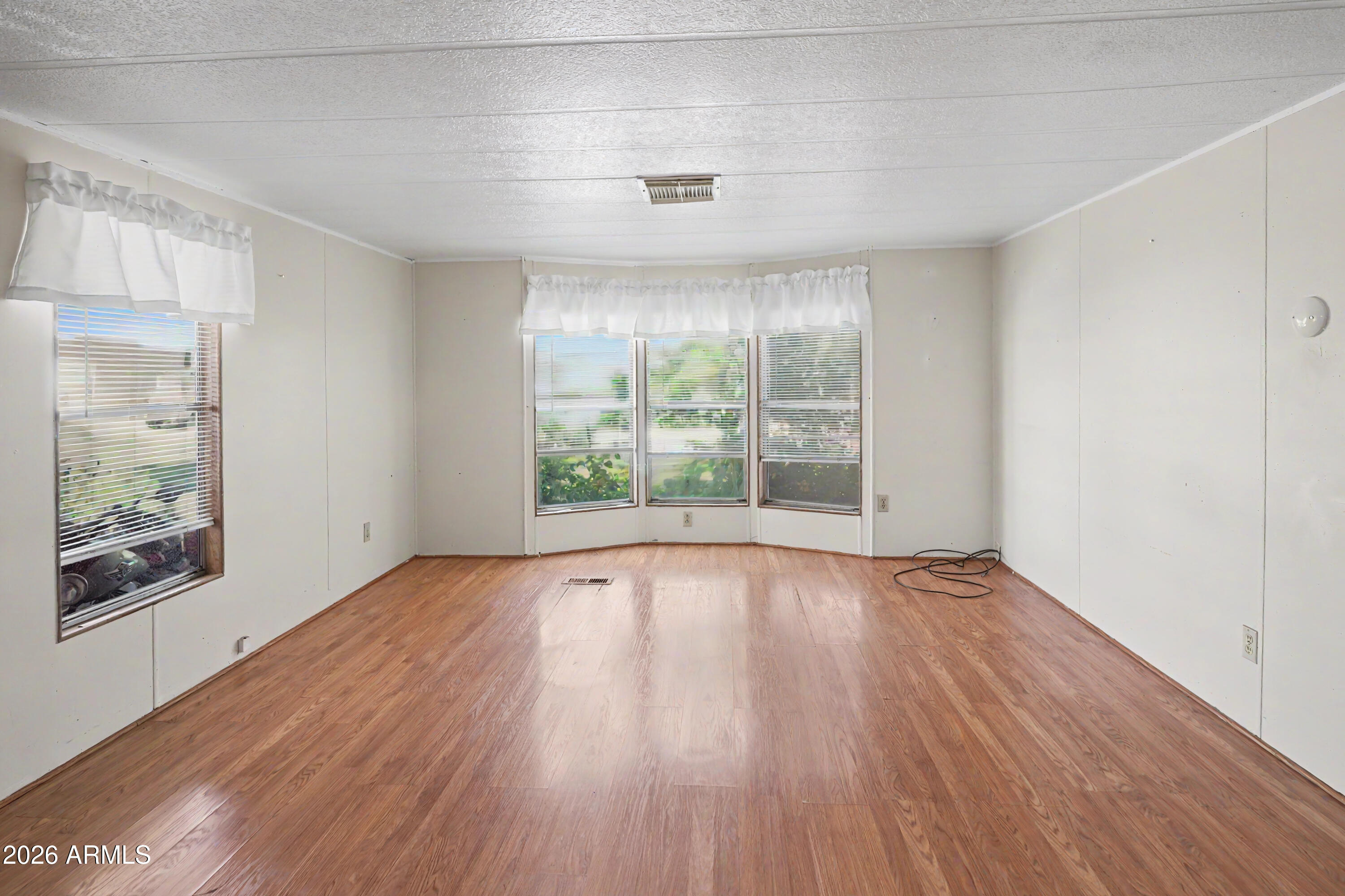 2605 South Tomahawk Road, Unit 65 Apache Junction, AZ 85119 - Photo 3 of 14