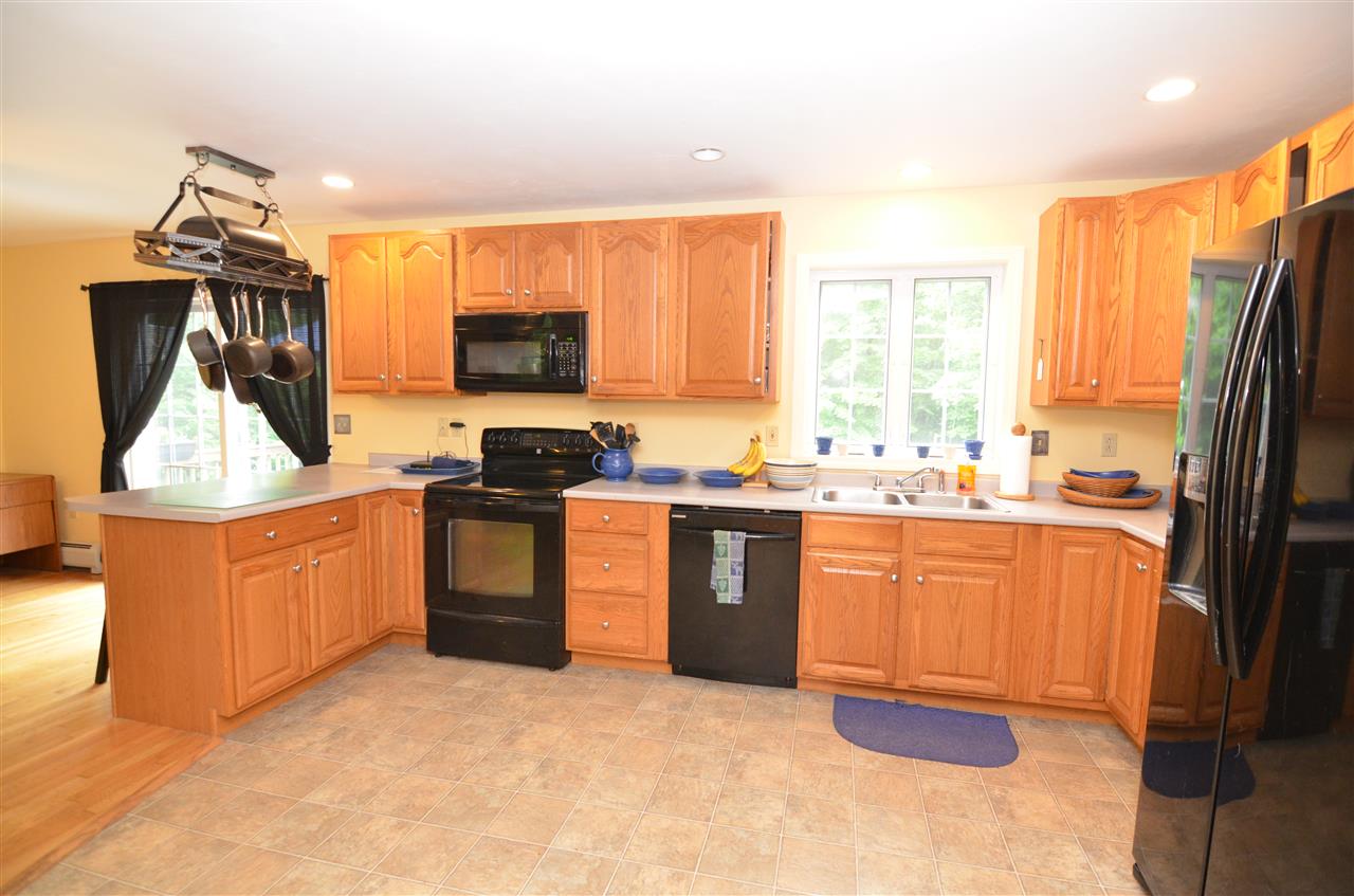 617 Hogg Hill Road Springfield, NH 03284 - Photo 2 of 23