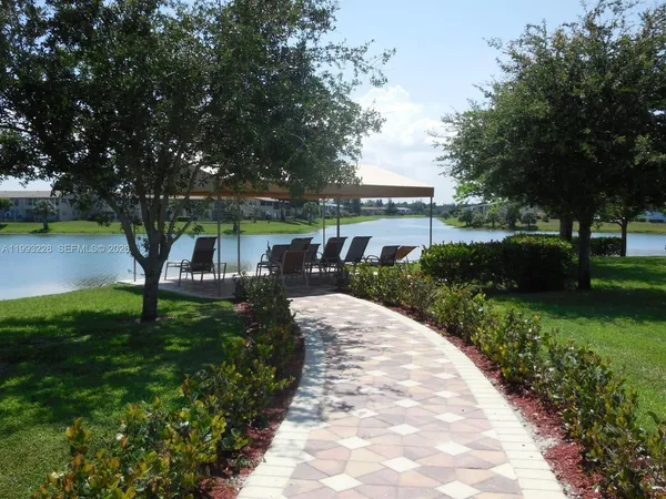 $1,400 | 134 Coventry F, Unit 134, West Palm Beach, FL 33417