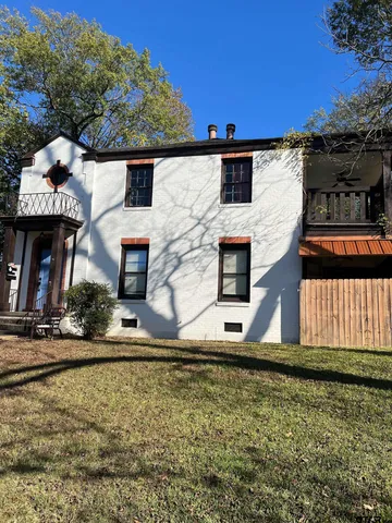 $1,400 | 1114 South Broadway Avenue, Tyler, TX 75701