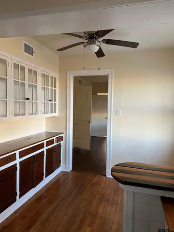 $1,400 | 1114 South Broadway Avenue, Tyler, TX 75701