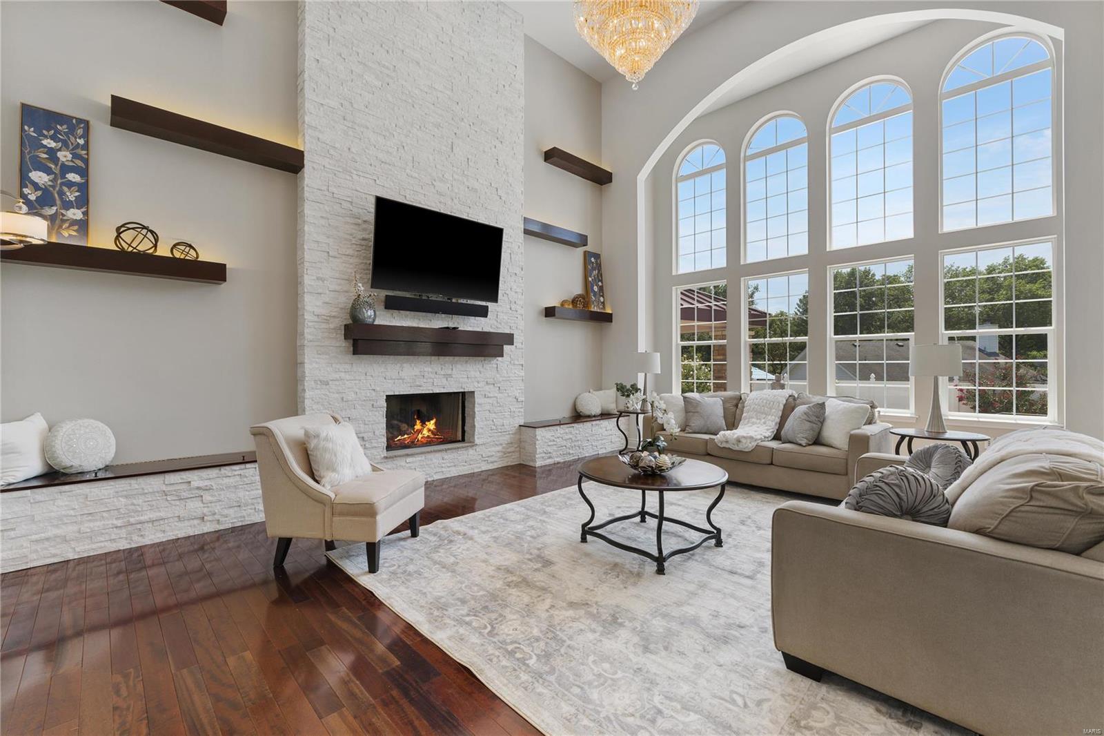 306 David Harrison Lane Ballwin, MO 63021 - Photo 5 of 49