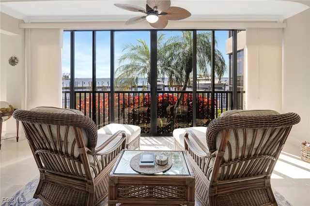 $470,000 | 1920 Virginia Avenue, Unit 101, Fort Myers, FL 33901