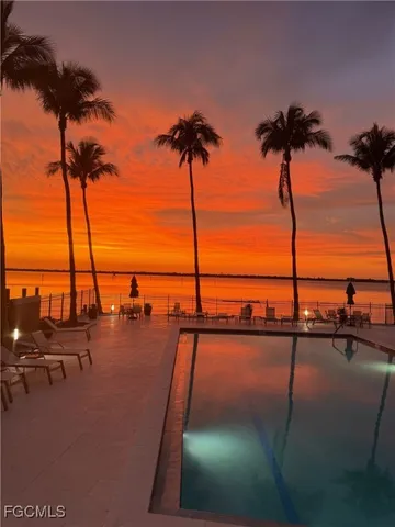 $470,000 | 1920 Virginia Avenue, Unit 101, Fort Myers, FL 33901