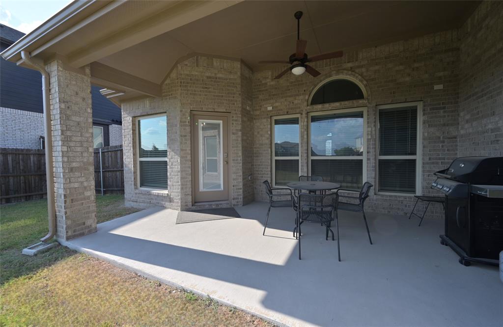 1802 Ranch View Drive Cedar Hill, TX 75104 - Photo 33 of 40