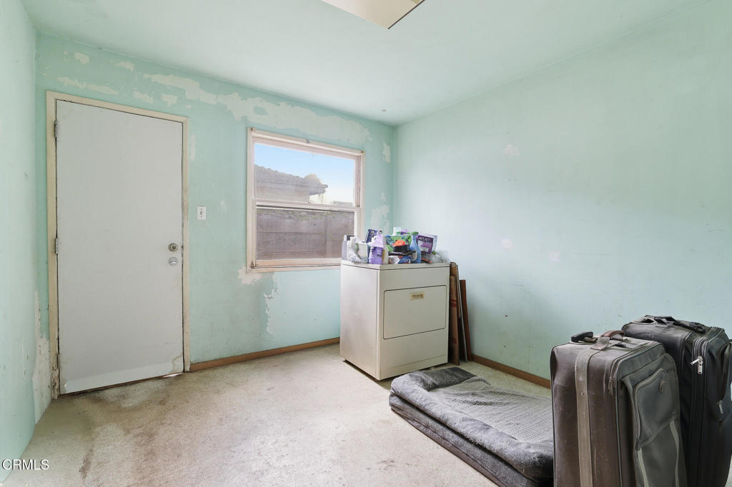 456 East Poplar Street Oxnard, CA 93033 - Photo 13 of 27