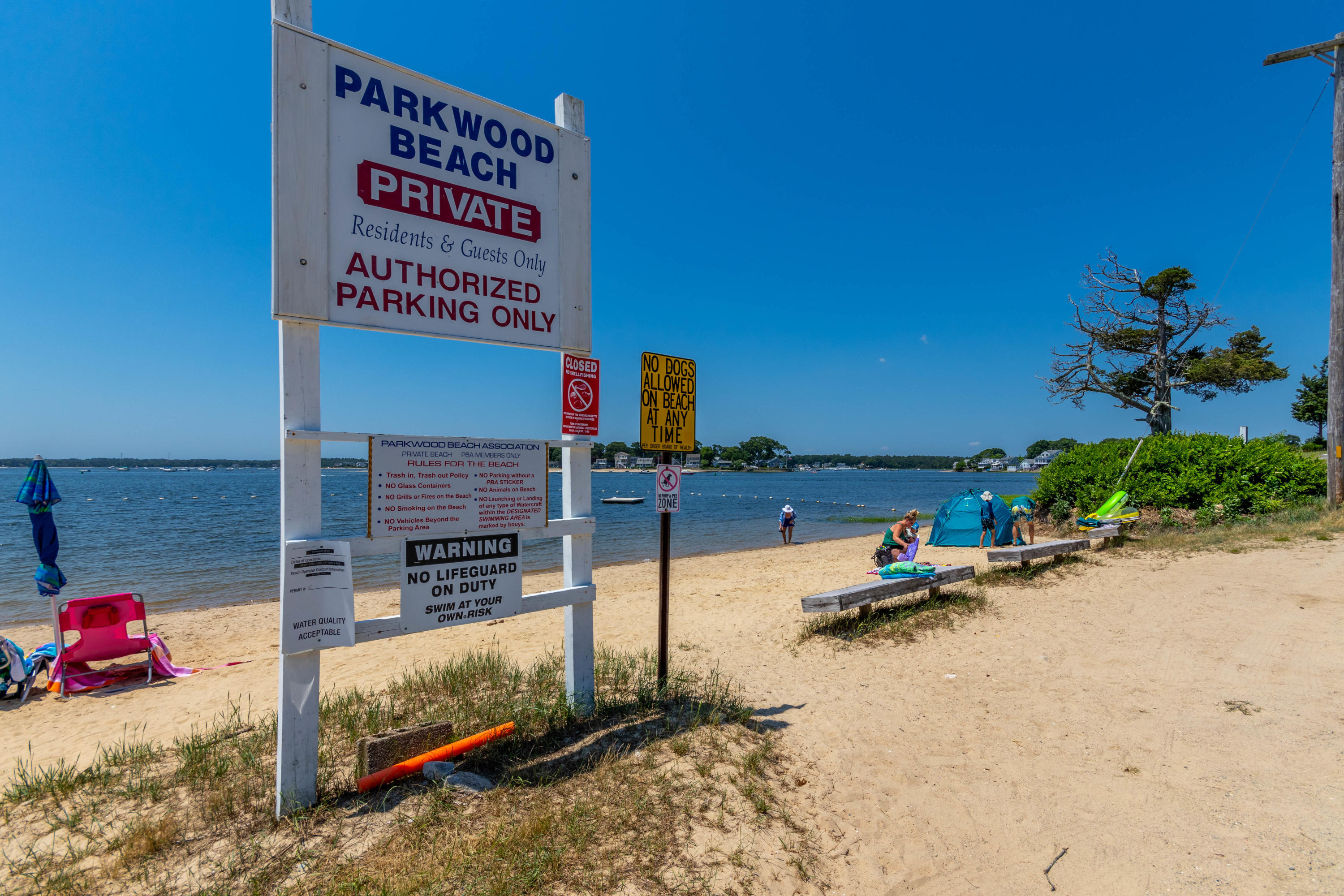 17 Ivy Street Wareham, MA 02571 - Photo 27 of 31 a view of a street with sitting area