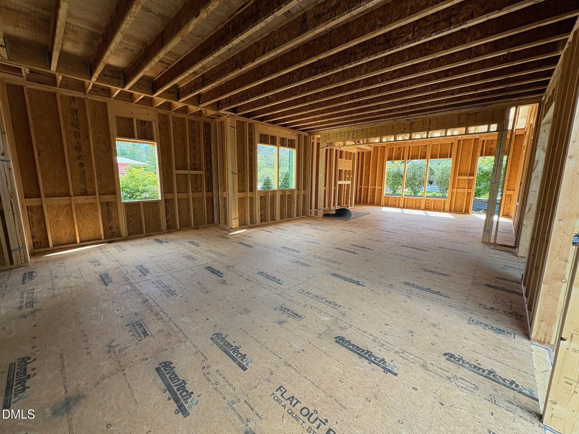 3404 Makers Circle Raleigh, NC 27612 - Photo 12 of 30 26.04.06 interior 8