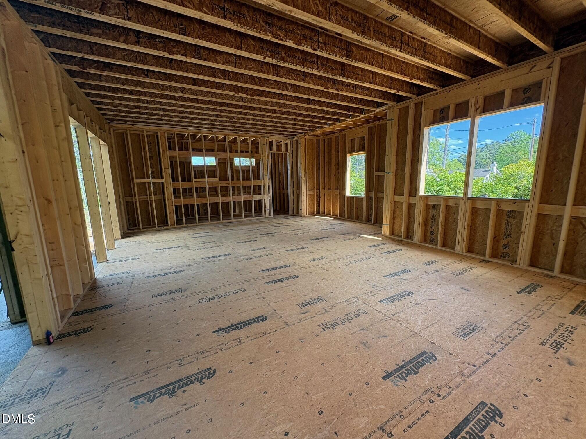 3404 Makers Circle Raleigh, NC 27612 - Photo 10 of 30 26.04.06 interior 6