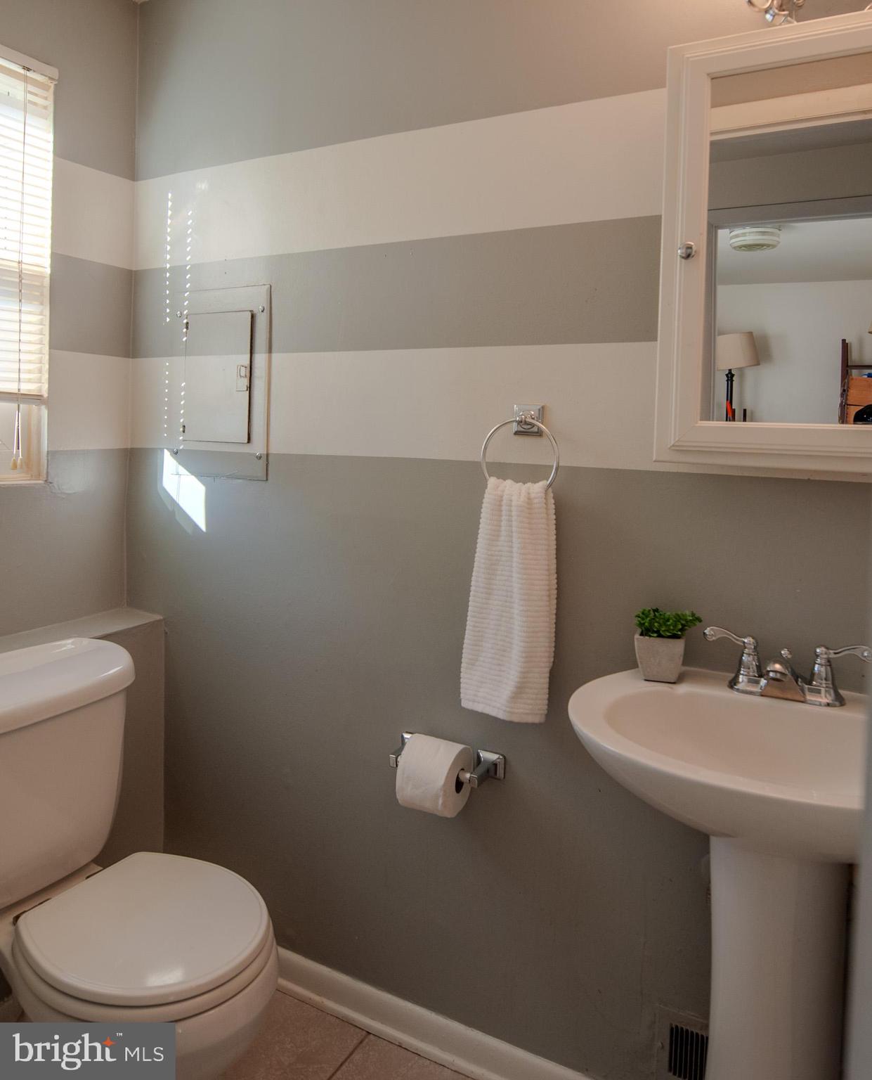 211 Powder Mill Road Edgewater Park, NJ 08010 - Photo 23 of 33 half bathroom, lower level