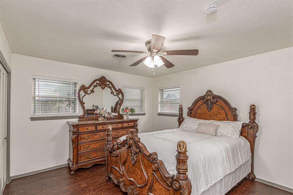 3924 Westerly Road Benbrook, TX 76116 - Photo 13 of 32