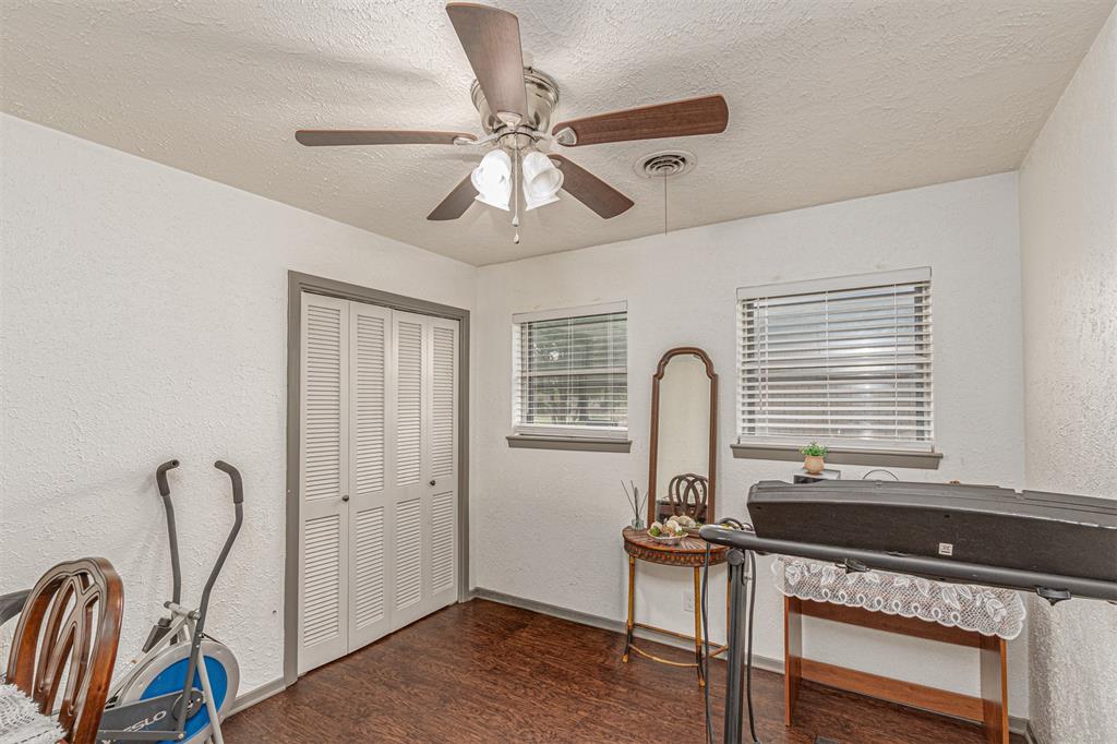 3924 Westerly Road Benbrook, TX 76116 - Photo 17 of 32