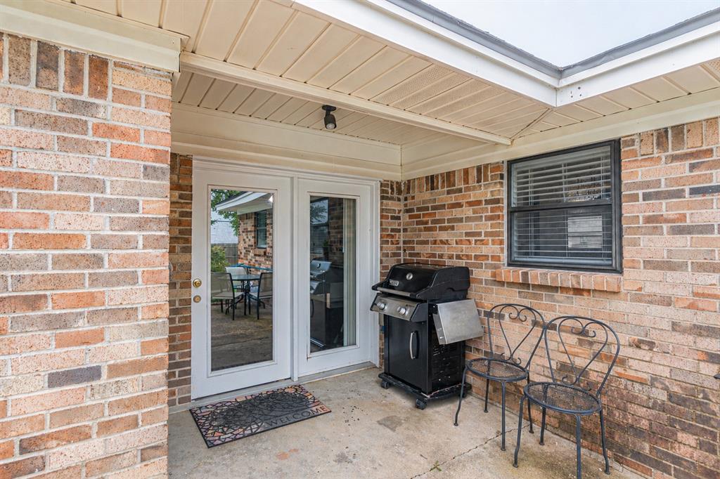 3924 Westerly Road Benbrook, TX 76116 - Photo 20 of 32