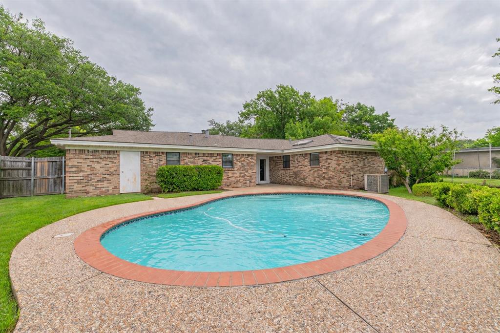 3924 Westerly Road Benbrook, TX 76116 - Photo 21 of 32