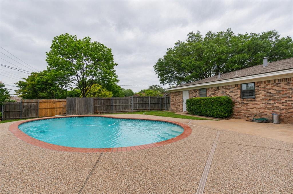 3924 Westerly Road Benbrook, TX 76116 - Photo 22 of 32