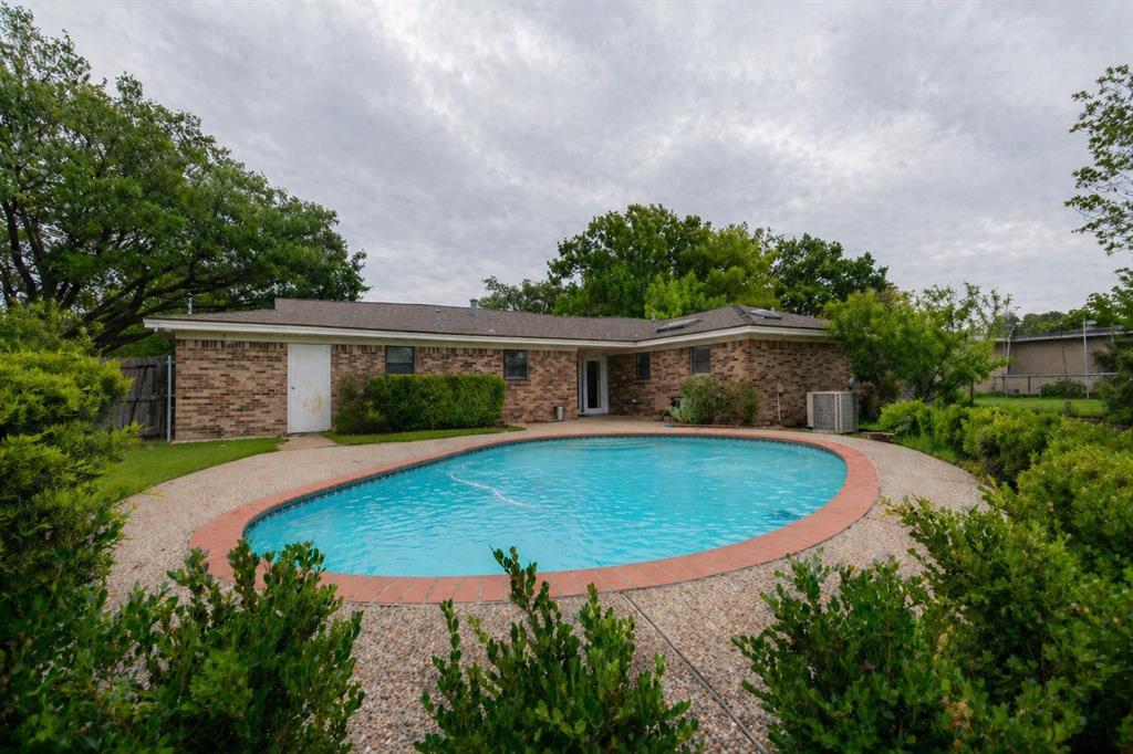 3924 Westerly Road Benbrook, TX 76116 - Photo 23 of 32